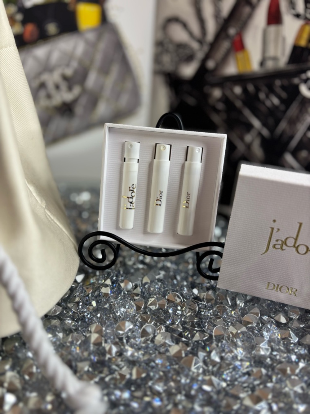 Dior Beauty beige drawstring pouch and a Dior J'adore 3 set sample - Picture 4 of 8